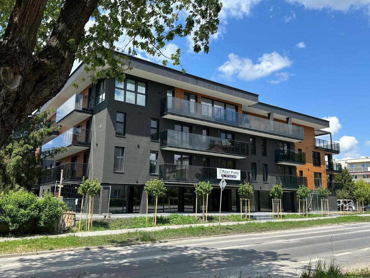 Restpark Apartment Келце Екстериор снимка